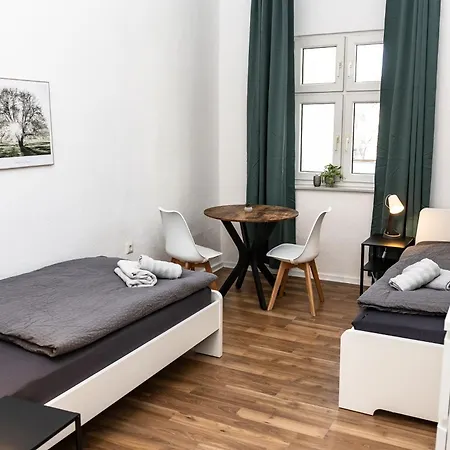 Essen-Kray 01-1 I Monteurwohnung Trio I Wlan, Bettwaesche & Handtuecher, Waschmaschine I Cosyhomes24 Essen