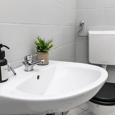 Cosyhomes24 - Top-traffic Connection And Balcony - E01 شقة إسن