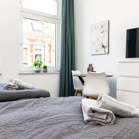 Essen-Kray 01-1 I Monteurwohnung Trio I Wlan, Bettwaesche & Handtuecher, Waschmaschine I Cosyhomes24 *
