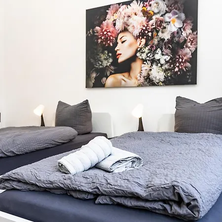 Apartament Essen-Kray 01-1 I Monteurwohnung Trio I Wlan, Bettwaesche & Handtuecher, Waschmaschine I Cosyhomes24 Essen