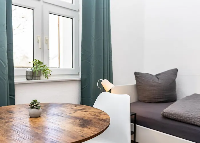 Cosyhomes24 - Top-traffic Connection And Balcony - E01 Apartman *