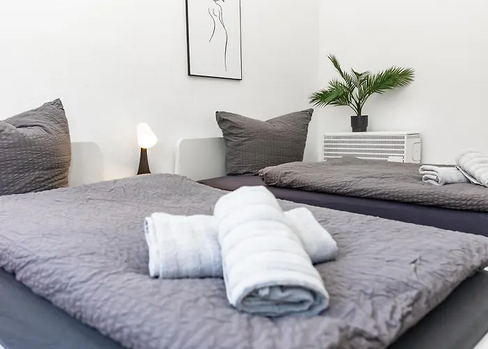 Cosyhomes24 - Top-traffic Connection And Balcony - E01 *